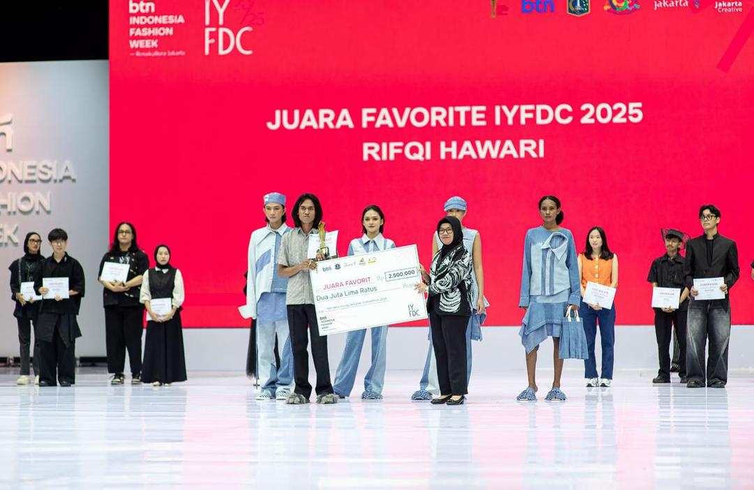 Mahasiswa ESMOD Jakarta Raih Gelar Juara Favorit di IYFDC 2025